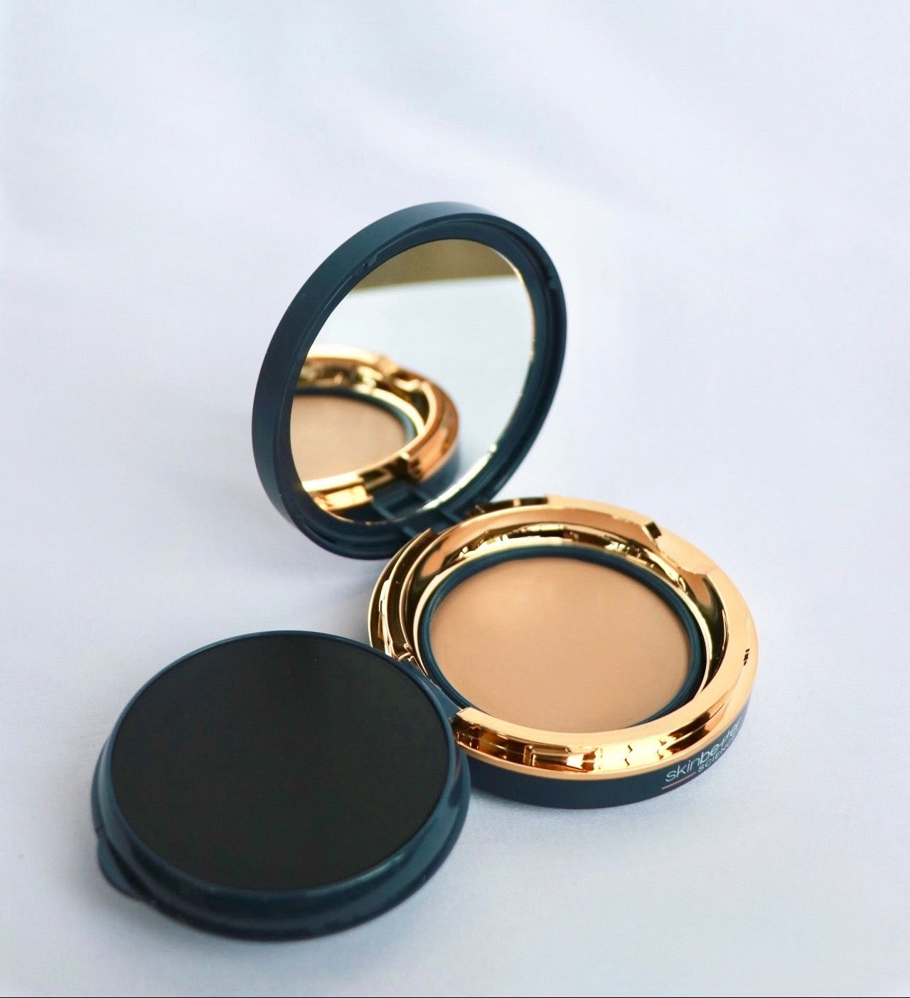 SunBetter TONE SMART SPF 68 Sunscreen Compact