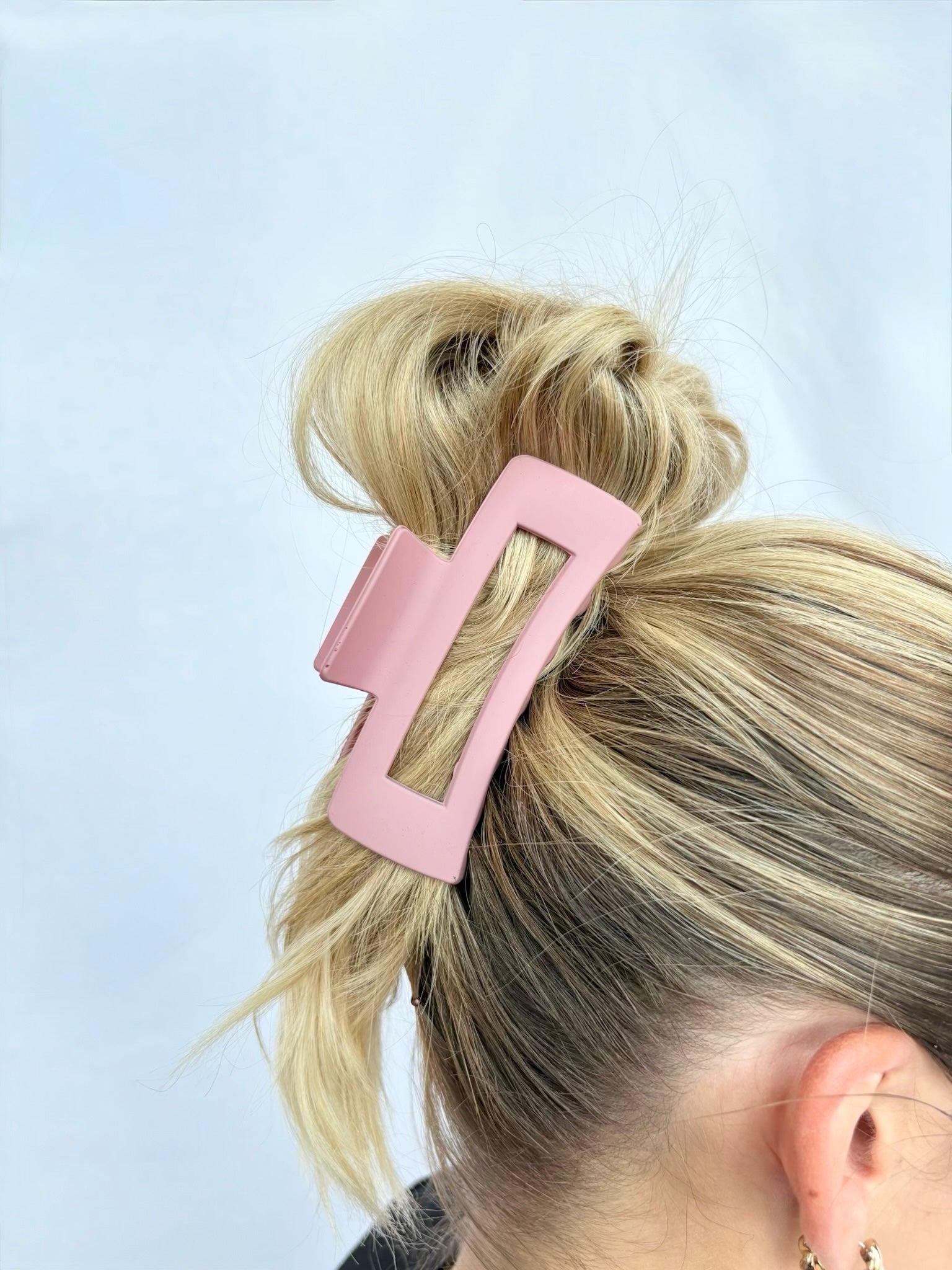 Medium Hair Clip
